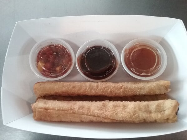 Versatile 6 oz. Red Plaid Paper Food Trays - Perfect for Snacks and Sides
